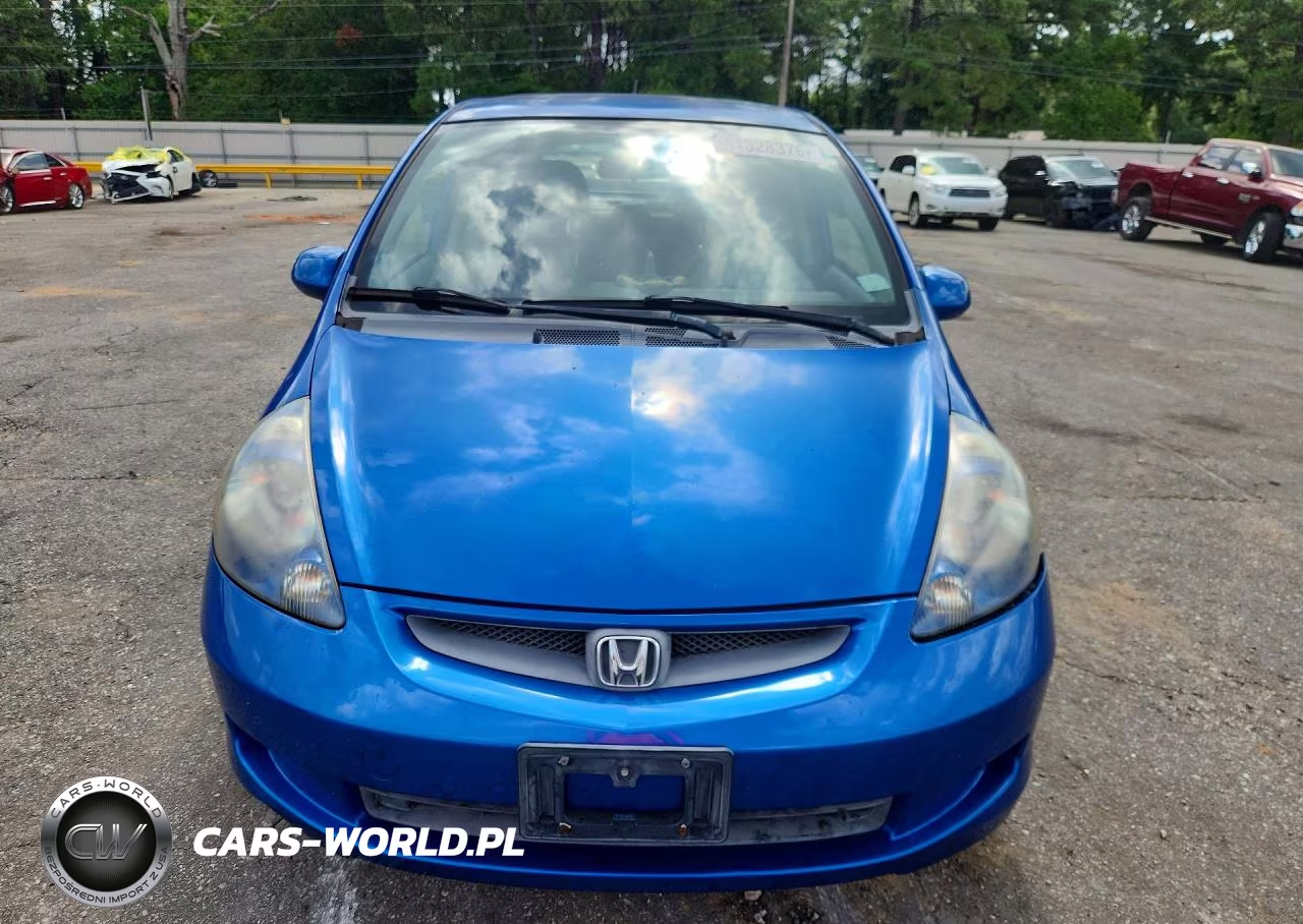 2007 Honda Fit VIN:JHMGD384X7S055774 - 5