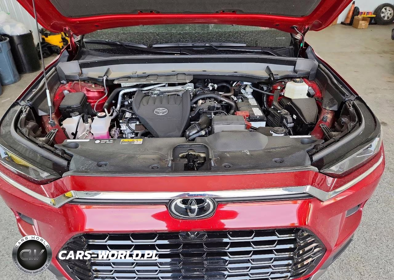 2025 Toyota Grand Highlander Limited VIN:5TDAAAB50SS087382 - 12
