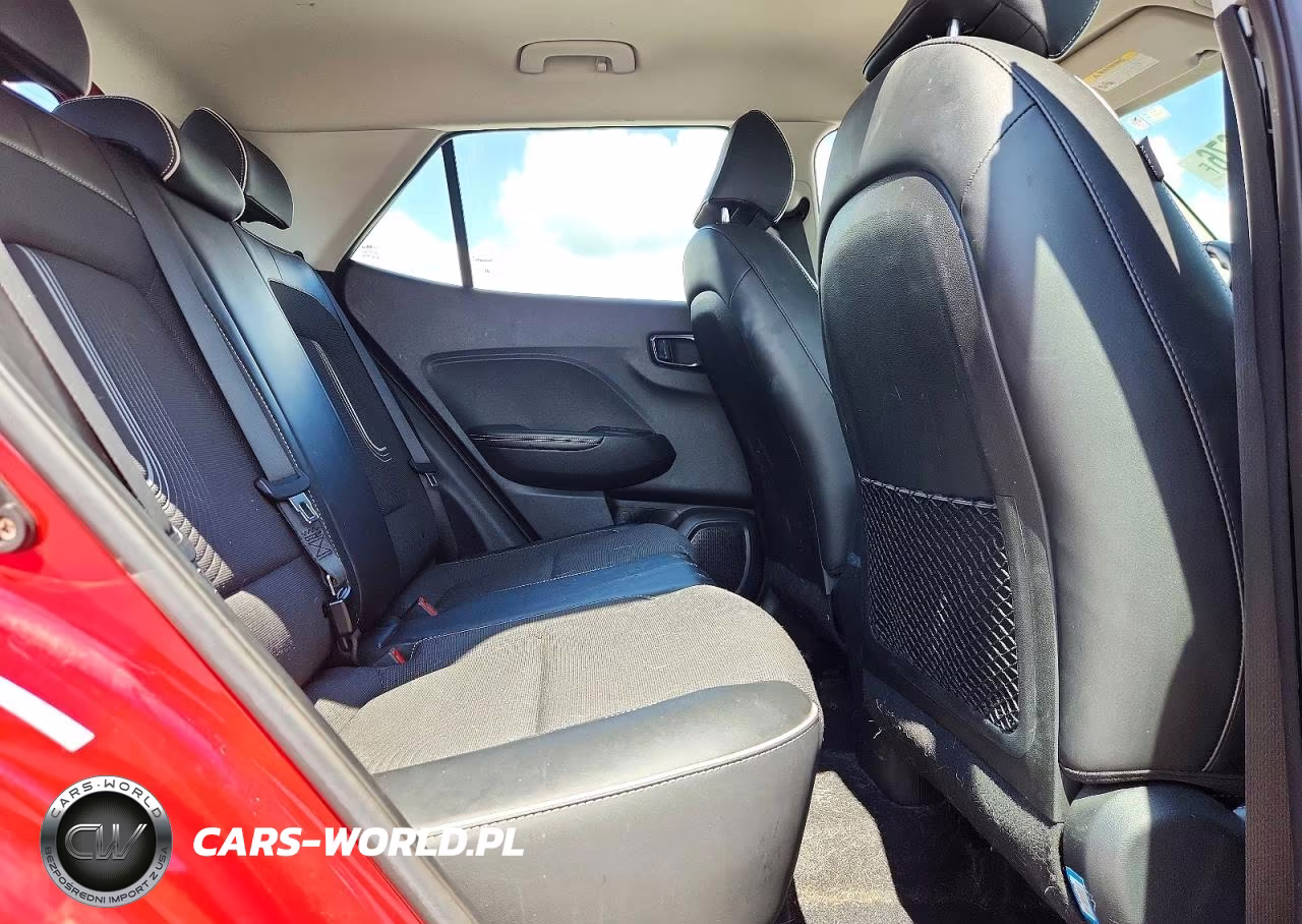 2023 Hyundai Venue Limited VIN:KMHRC8A34PU220780 - 10
