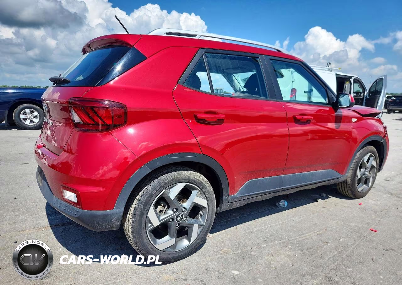2023 Hyundai Venue Limited VIN:KMHRC8A34PU220780 - 3