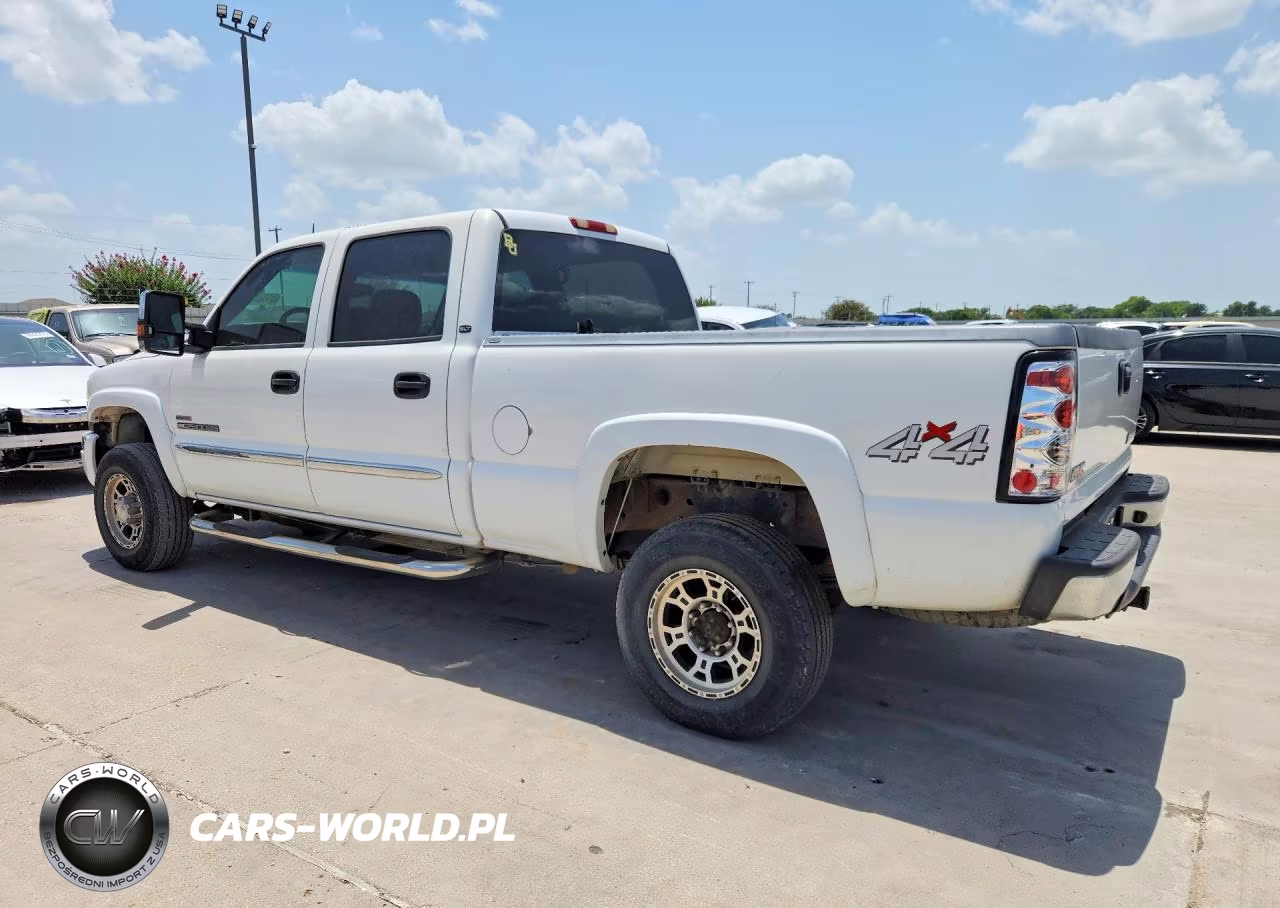 2004 GMC Sierra K2500 Heavy Duty VIN:1GTHK23174F115923 - 2