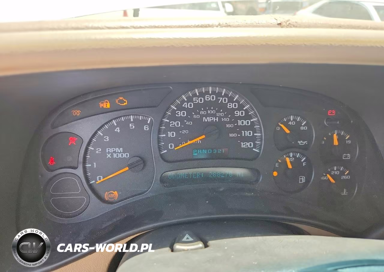 2004 GMC Sierra K2500 Heavy Duty VIN:1GTHK23174F115923 - 9