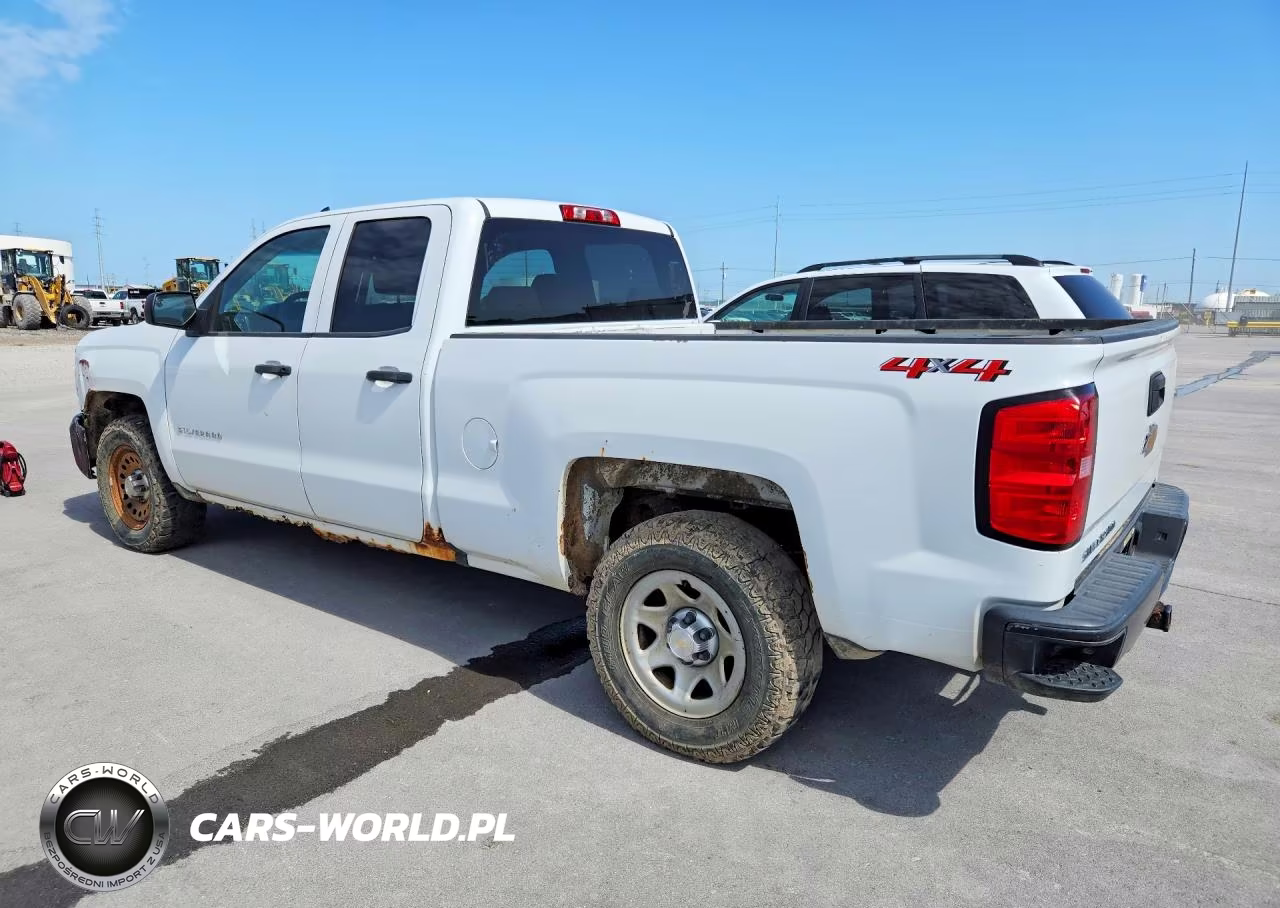 2018 Chevrolet Silverado K1500 VIN:1GCVKNEC2JZ201427 - 2