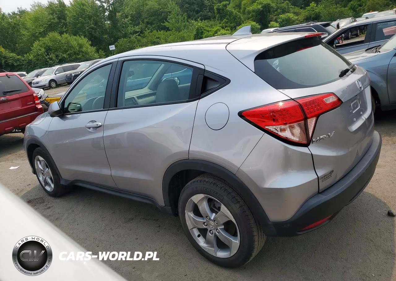 2018 Honda Hr-V Lx VIN:3CZRU6H39JM717924 - 2