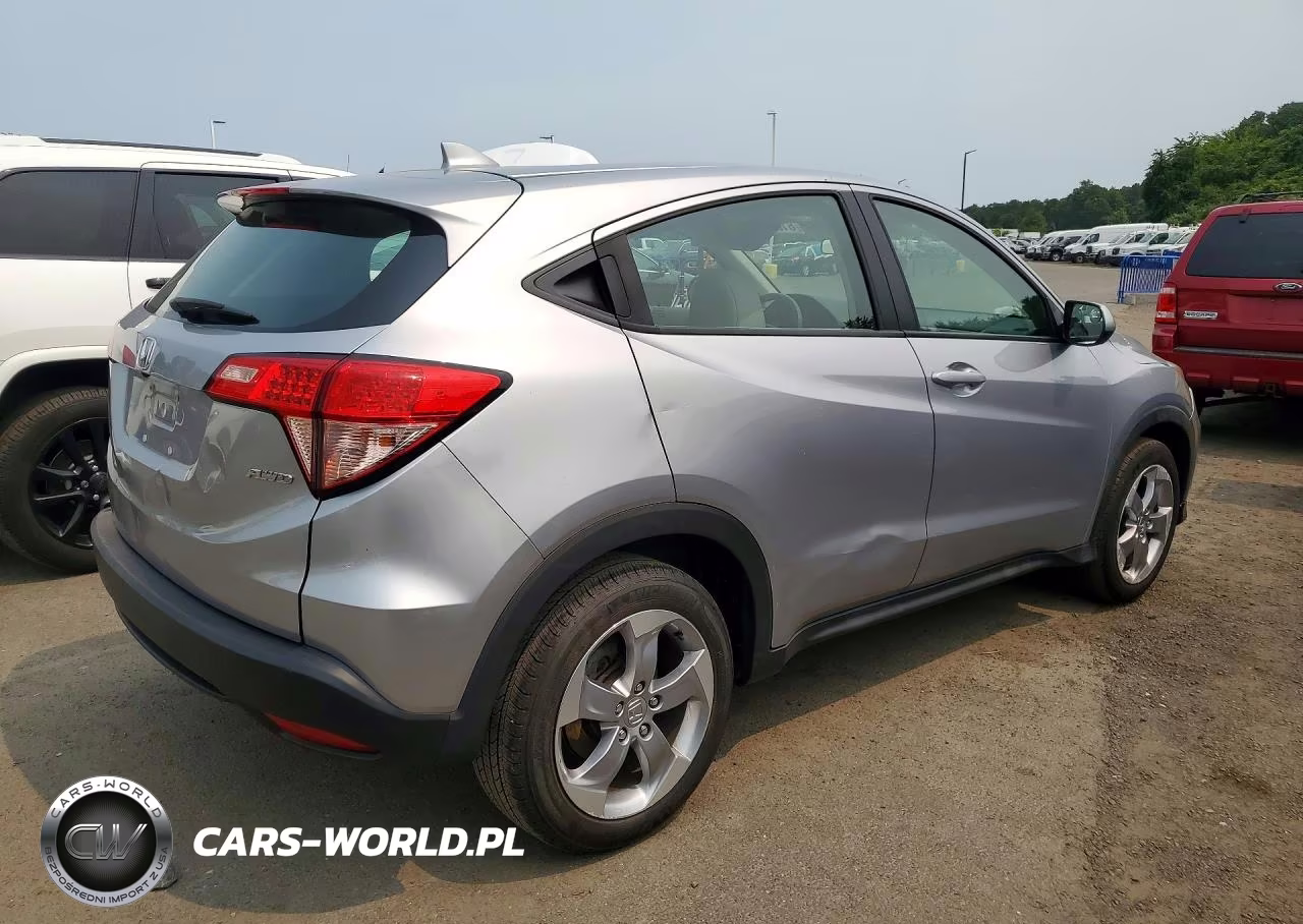 2018 Honda Hr-V Lx VIN:3CZRU6H39JM717924 - 3