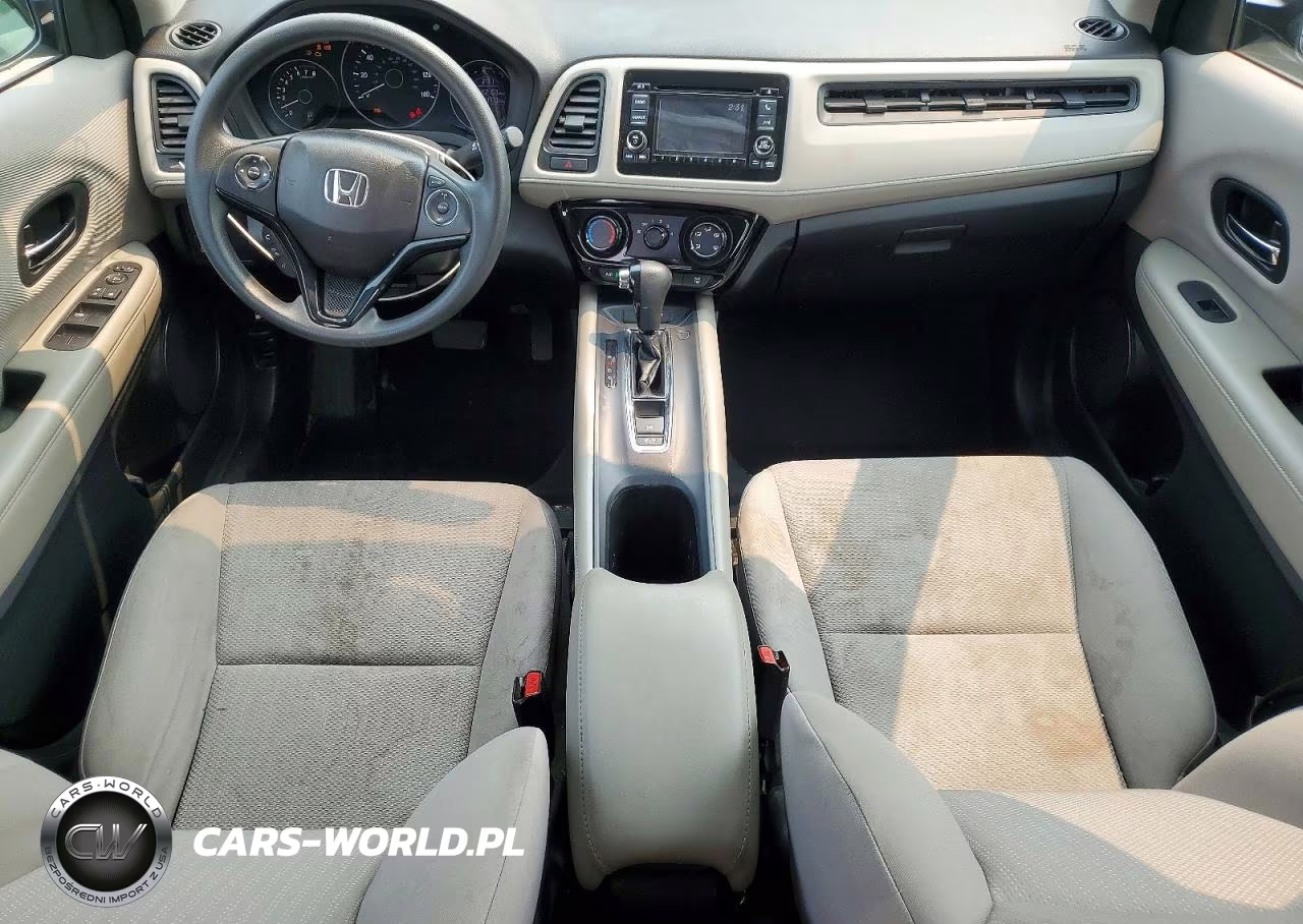 2018 Honda Hr-V Lx VIN:3CZRU6H39JM717924 - 8