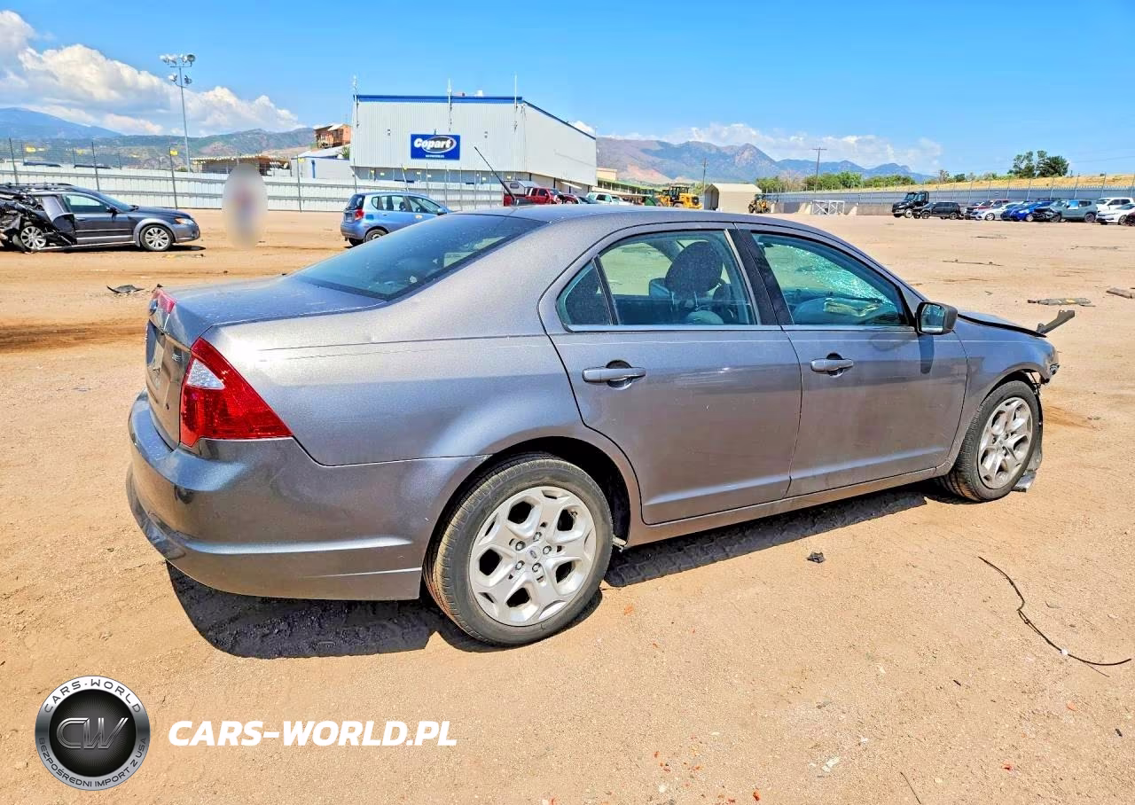 2010 Ford Fusion Se VIN:3FAHP0HA7AR218066 - 3