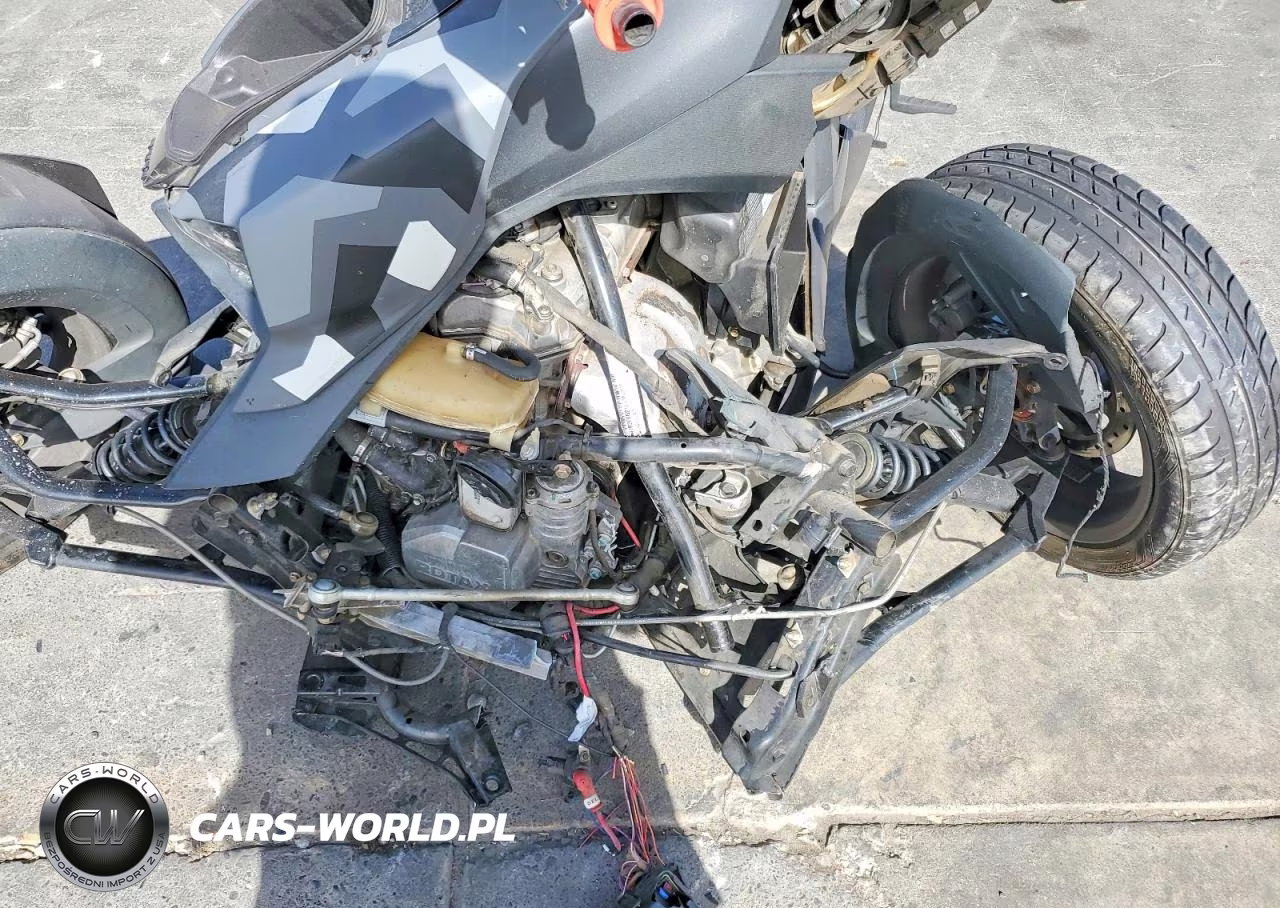 2020 Can-Am Ryker VIN:3JB2FEG21LJ003278 - 9