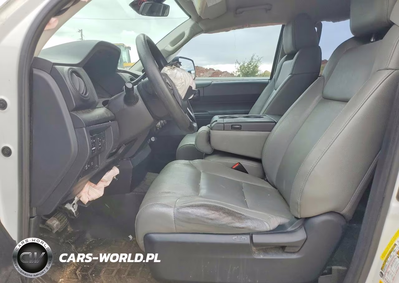 2018 Toyota Tundra Sr VIN:5TFRM5F13JX131280 - 7