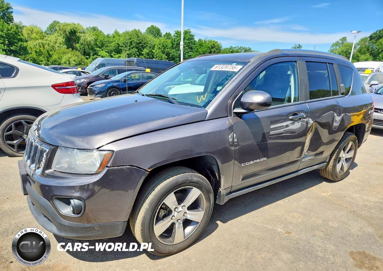 2016 Jeep Compass Latitude – zdjęcie 1 z 13