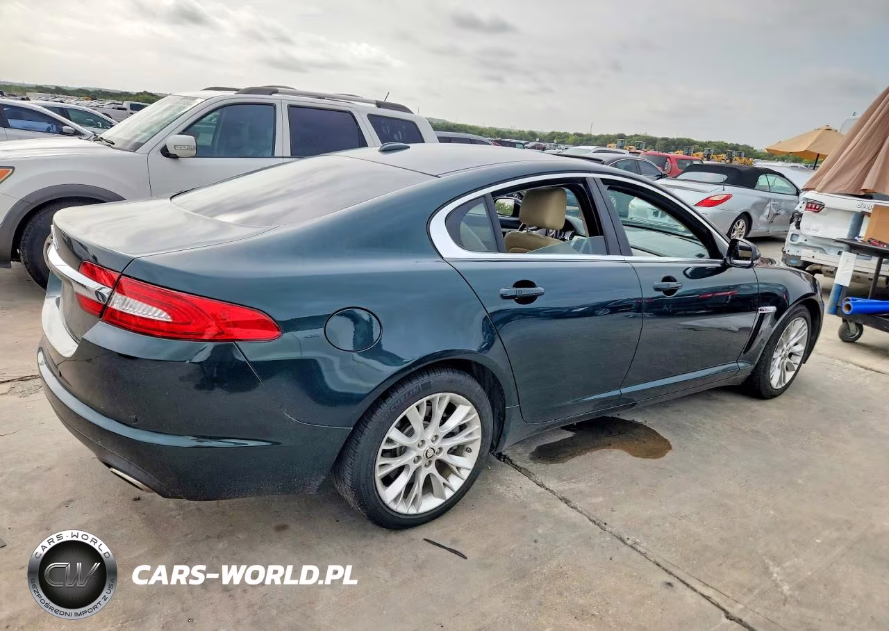 2012 Jaguar Xf VIN:SAJWA0FB7CLS42949 - 3