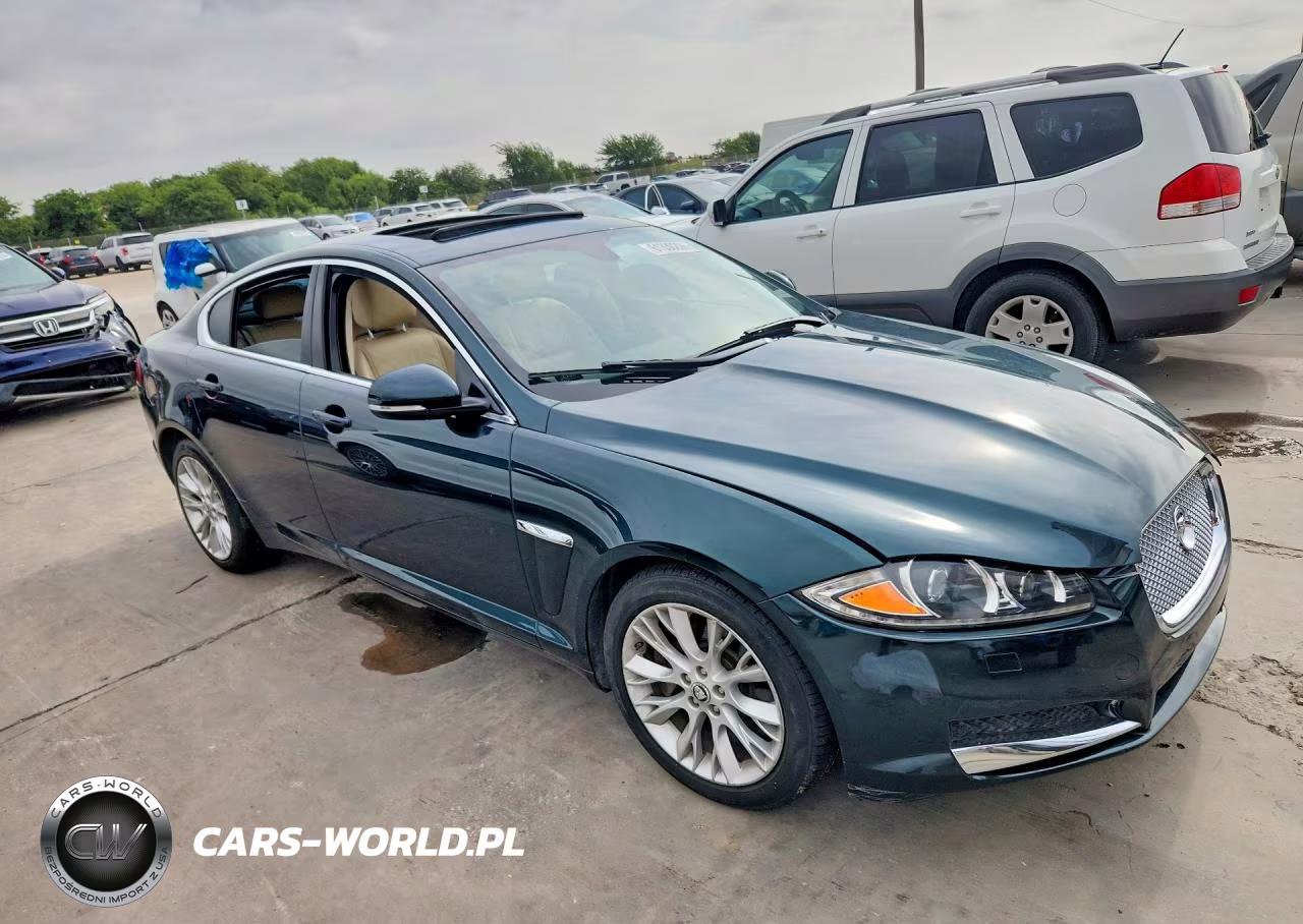 2012 Jaguar Xf VIN:SAJWA0FB7CLS42949 - 4