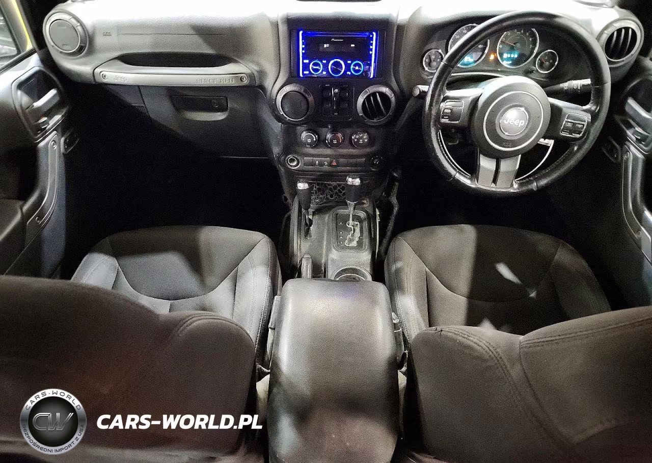 2016 Jeep Wrangler Unlimited Sport VIN:1C4BJWKG3GL293646 - 8
