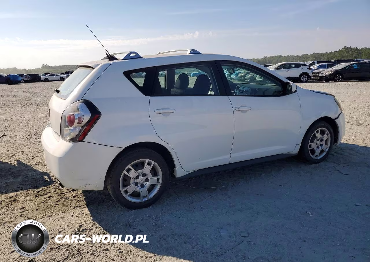 2009 Pontiac Vibe VIN:5Y2SM67079Z471996 - 3