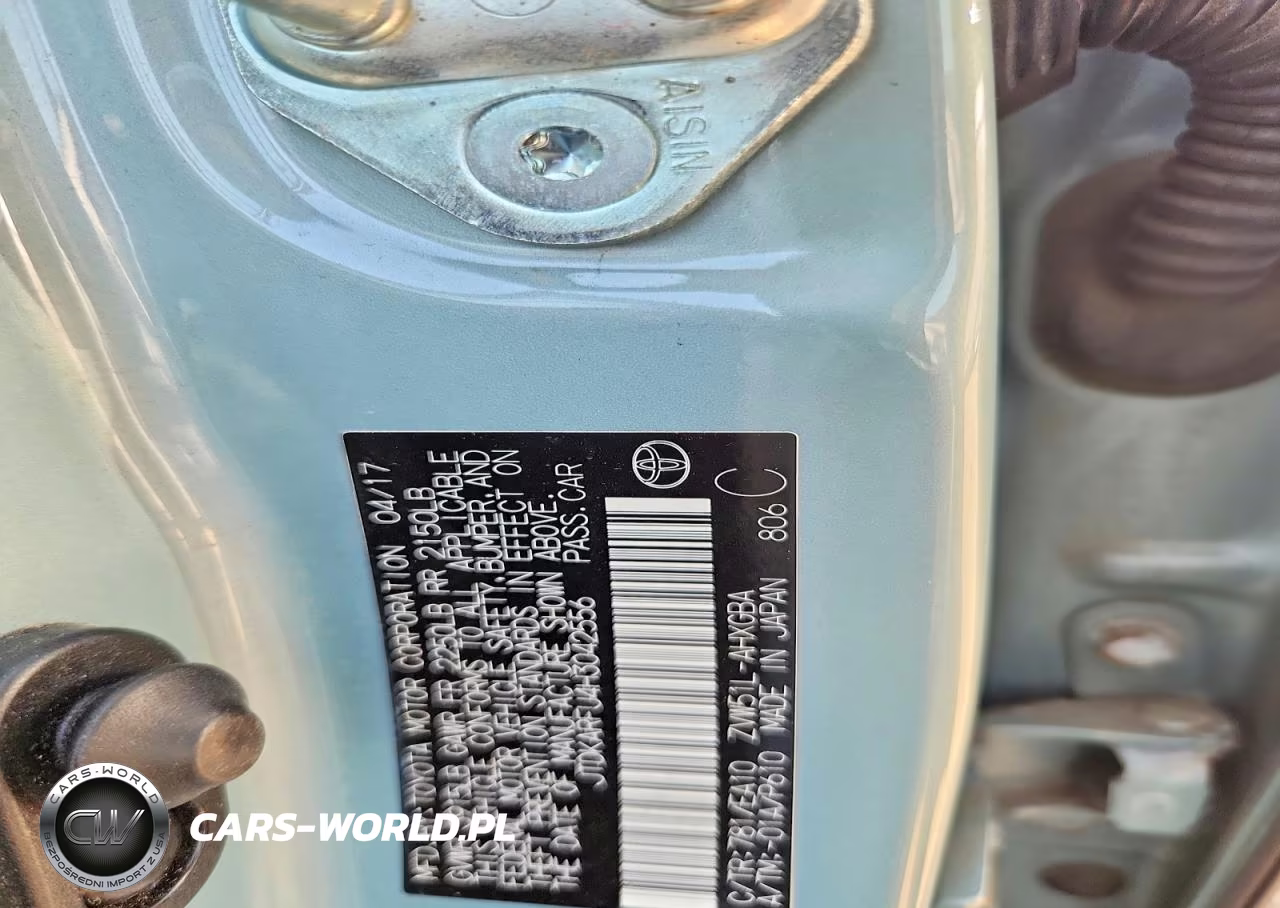 2017 Toyota Prius Four VIN:JTDKARFU4H3042556 - 12