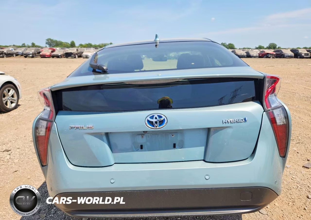 2017 Toyota Prius Four VIN:JTDKARFU4H3042556 - 6