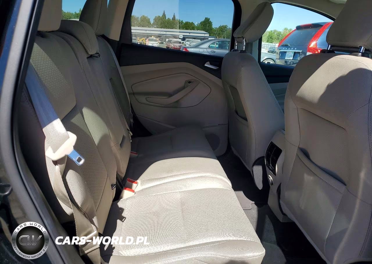 2018 Ford Escape Se VIN:1FMCU0GD2JUA74147 - 11