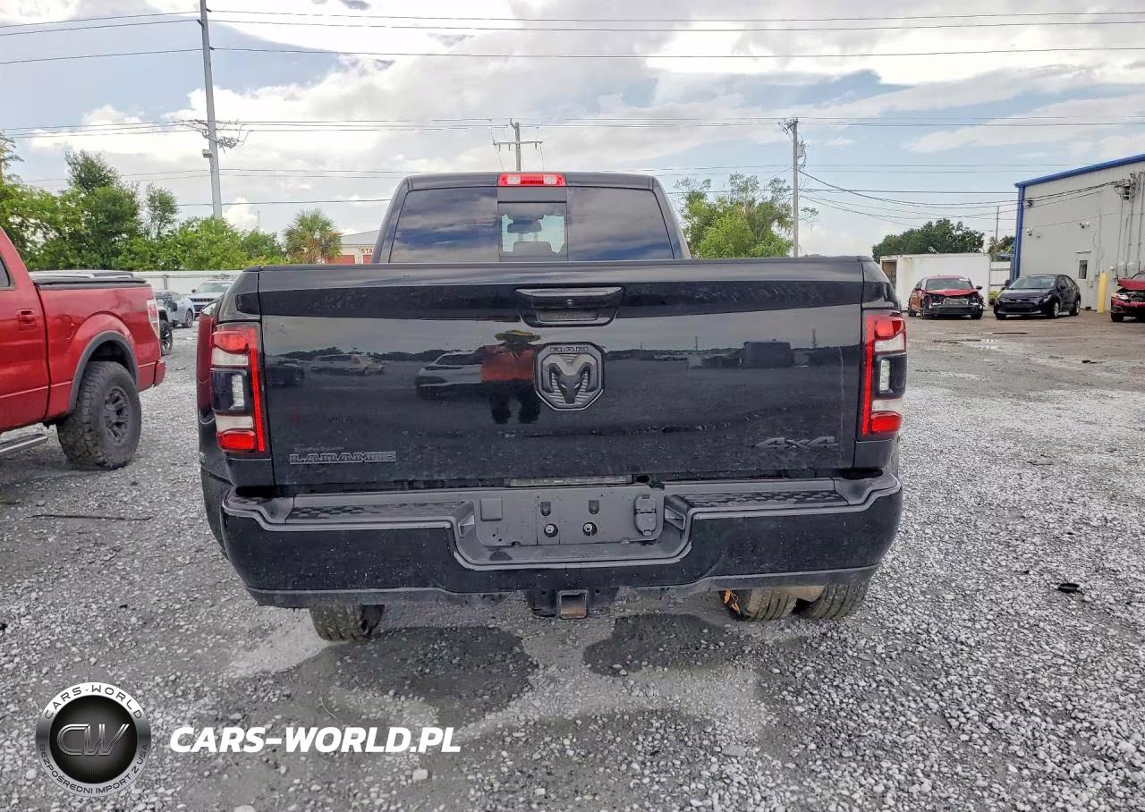 2023 Ram 3500 Laramie VIN:3C63RRJL0PG645177 - 6