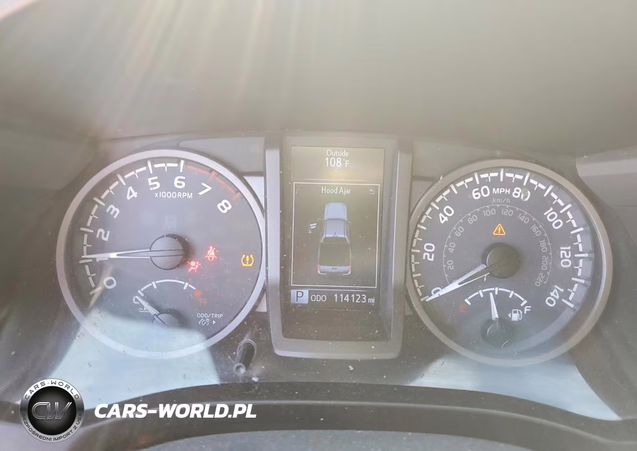 2017 Toyota Tacoma Trd Off-Road VIN:3TMCZ5AN3HM101617 - 9