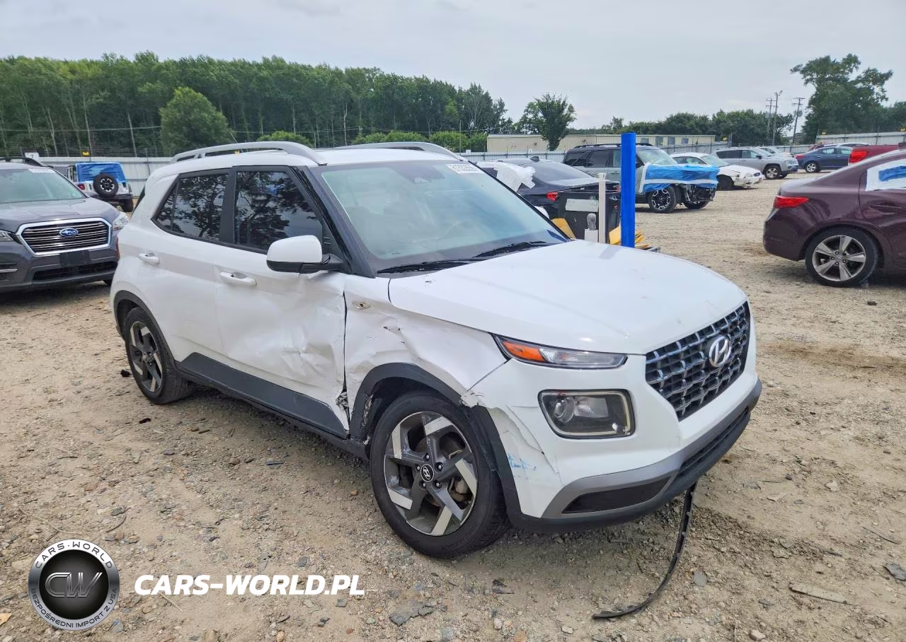 2023 Hyundai Venue VIN:KMHRC8A3XPU209735 - 4