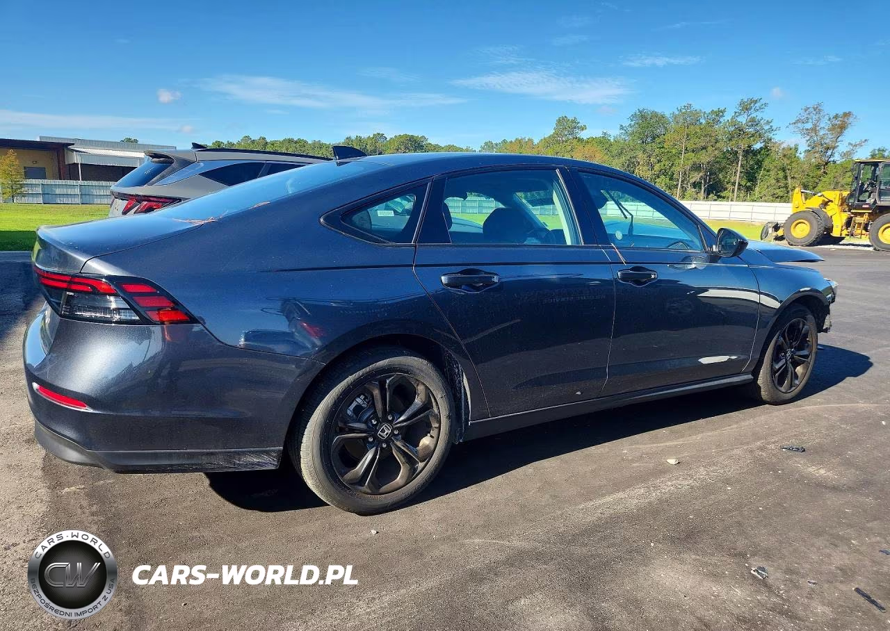 2025 Honda Accord Se VIN:1HGCY1F4XSA087197 - 3