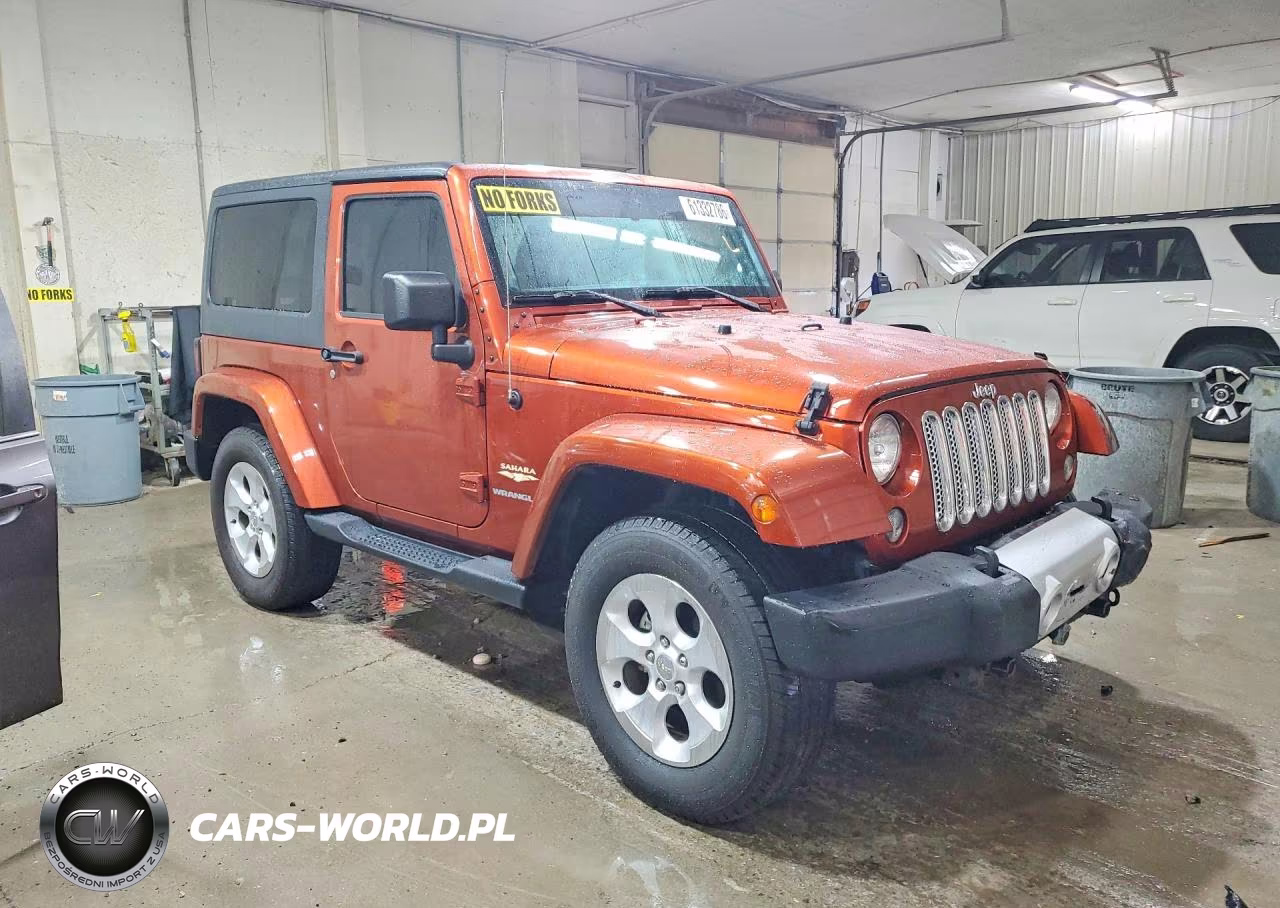 2014 Jeep Wrangler Sahara VIN:1C4AJWBG5EL164722 - 4
