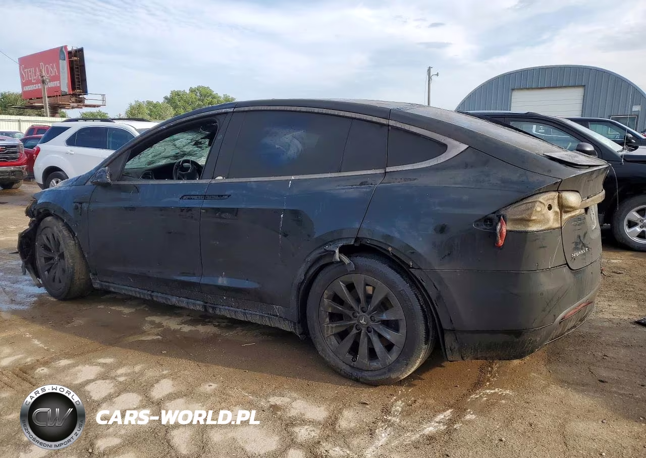 2017 Tesla Model X VIN:5YJXCBE22HF069524 - 2