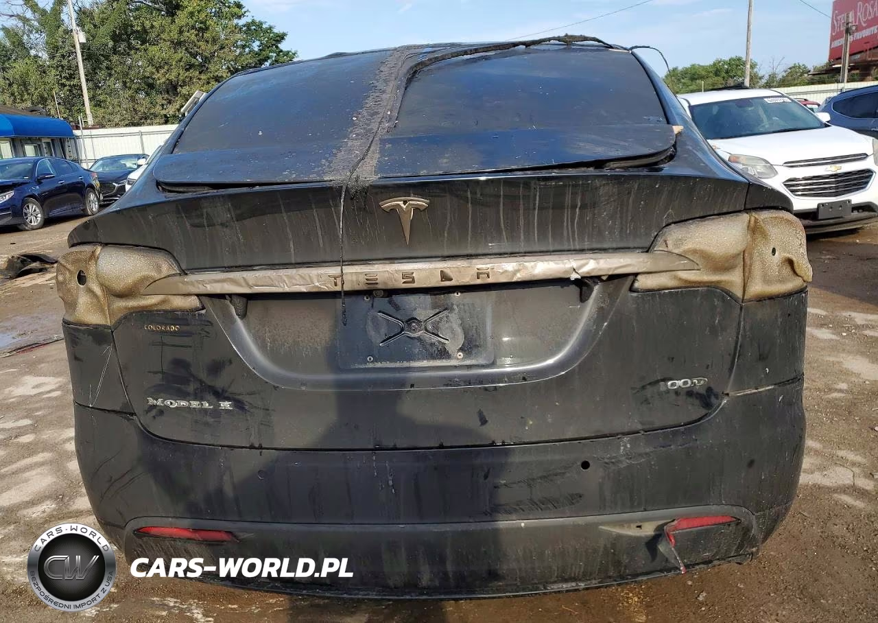2017 Tesla Model X VIN:5YJXCBE22HF069524 - 6