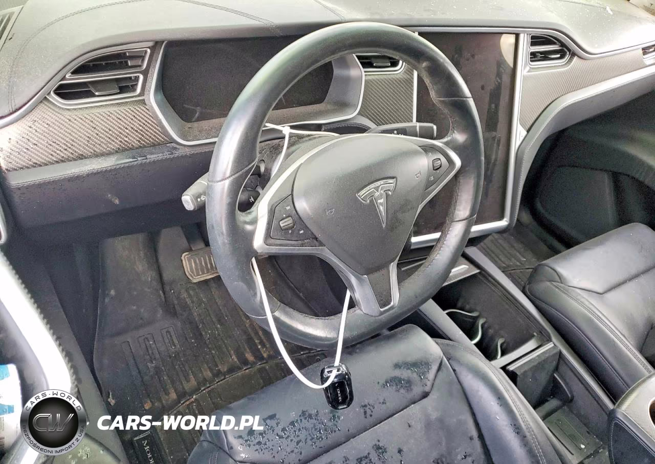 2017 Tesla Model X VIN:5YJXCBE22HF069524 - 8