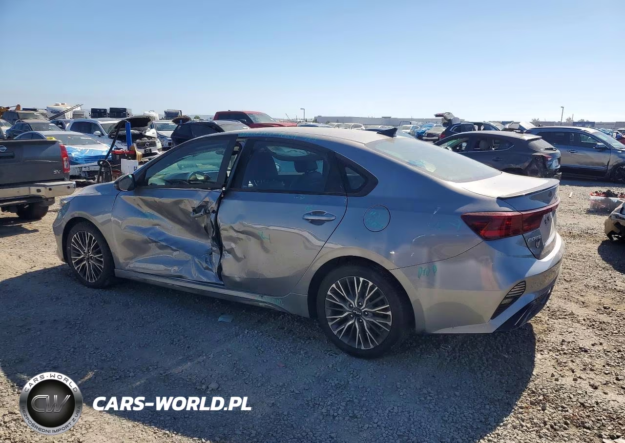 2023 Kia Forte Gt Line VIN:3KPF54AD0PE622457 - 2