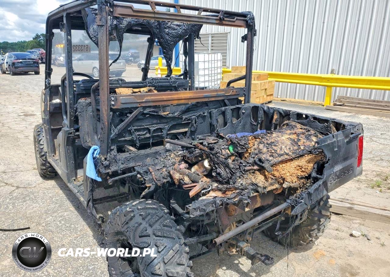 2018 Polaris Ranger Utility Vehicle VIN:3NSRNA571JE376492 - 10