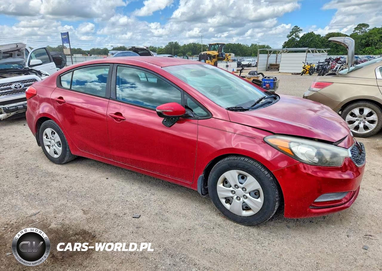 2015 Kia Forte Lx VIN:KNAFX4A6XF5341673 - 4