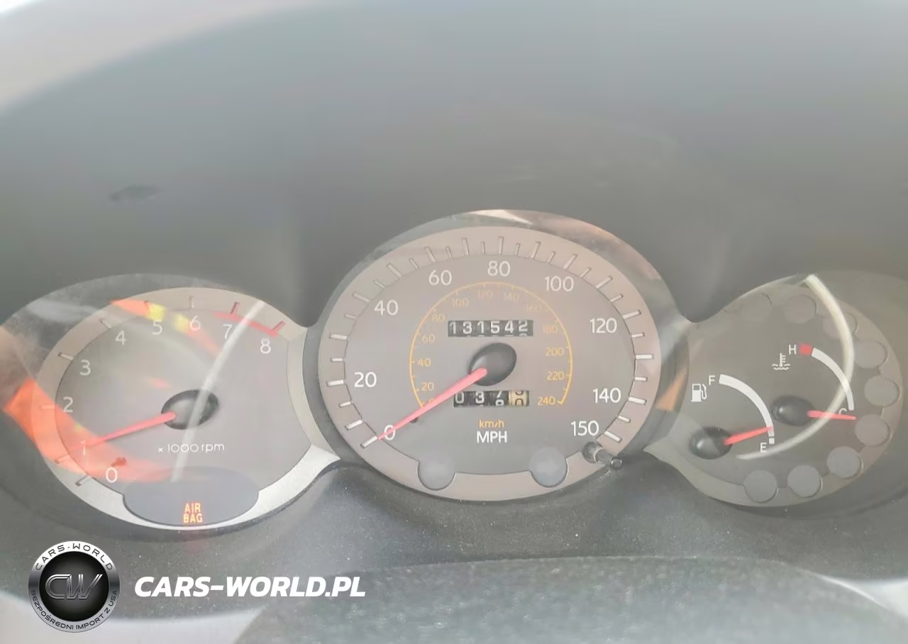 2000 Hyundai Tiburon Base VIN:KMHJG25F9YU217491 - 9