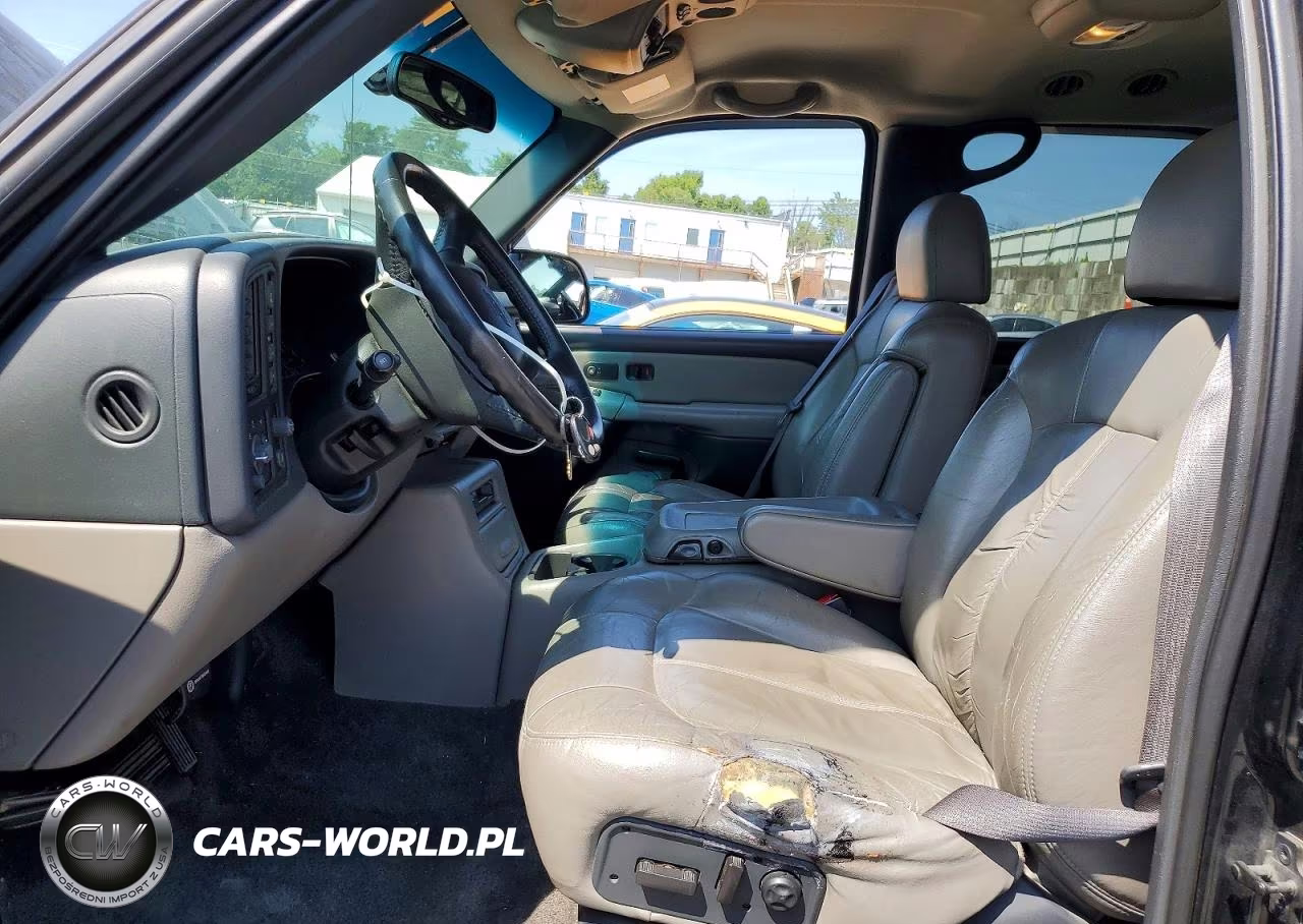 2002 Chevrolet Tahoe K1500 VIN:1GNEK13Z22J275776 - 7