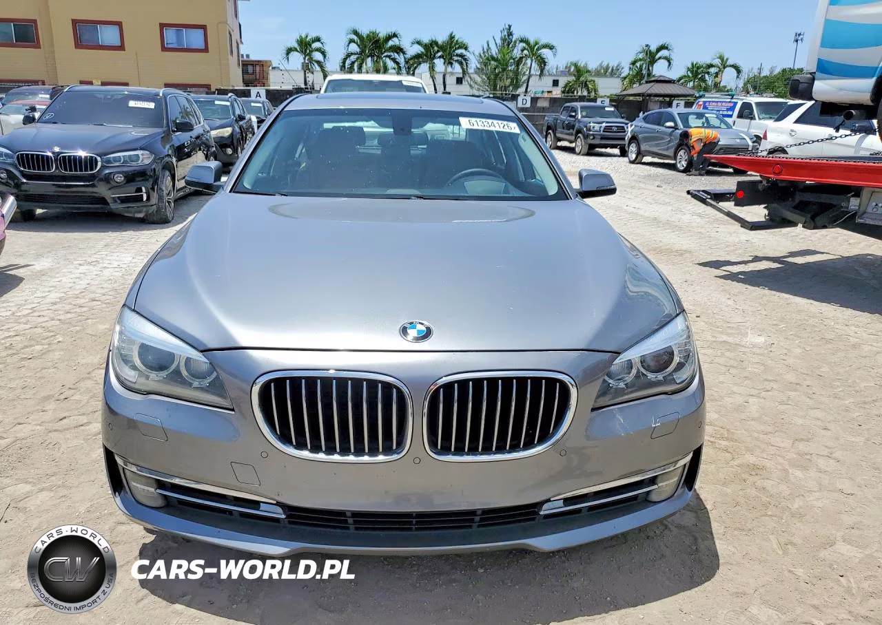 2013 BMW 750 Li VIN:WBAYE8C51DDE22285 - 5