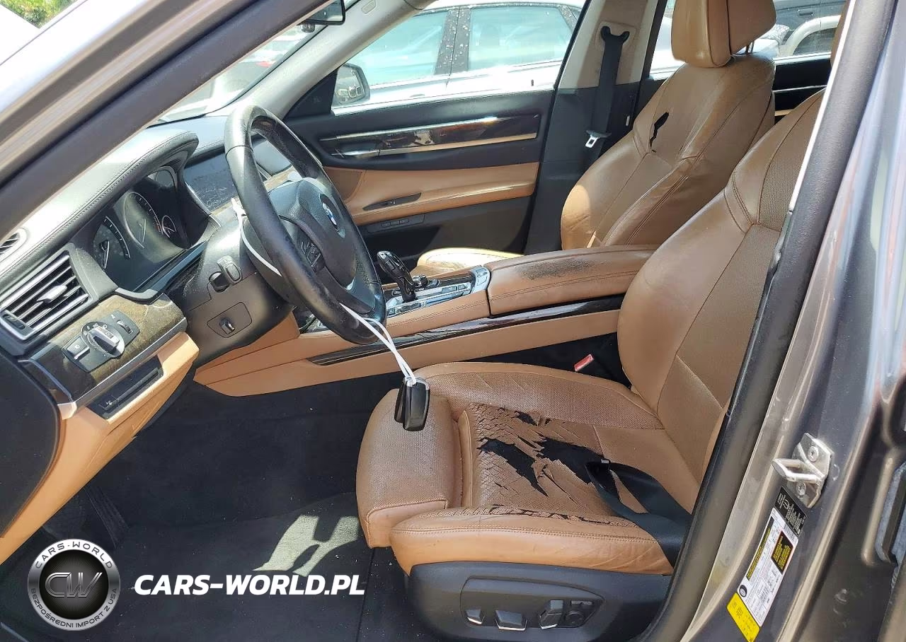 2013 BMW 750 Li VIN:WBAYE8C51DDE22285 - 7