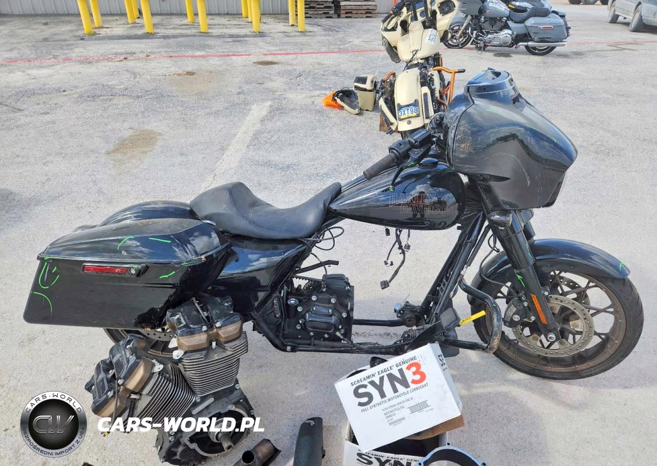 2023 Harley-Davidson Flhxst – zdjęcie 1 z 9