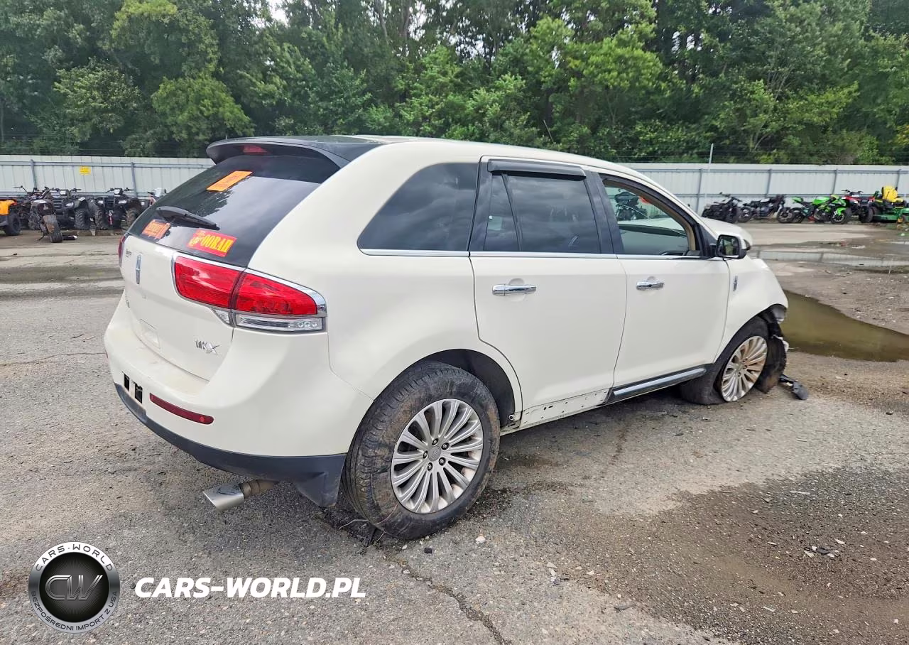 2012 Lincoln Mkx VIN:2LMDJ6JKXCBL11617 - 3