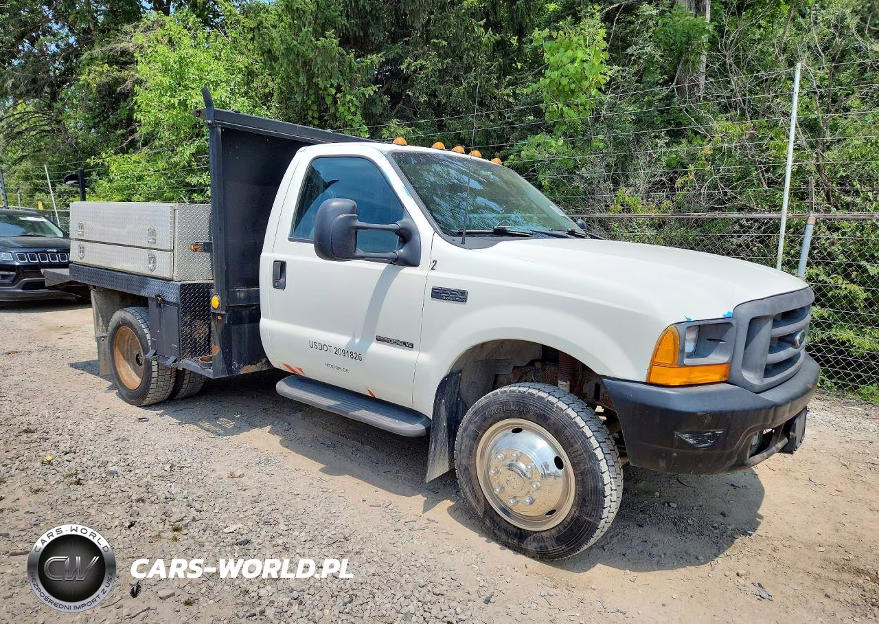 1999 Ford F550 Super Duty VIN:1FDAF56F3XEC84101 - 4
