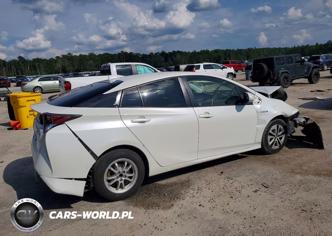 2017 Toyota Prius Two VIN:JTDKBRFU4H3048547 - 3
