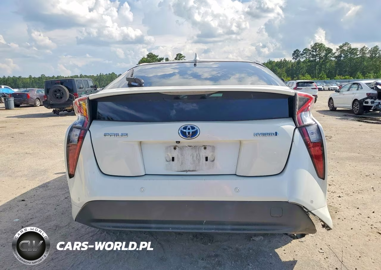 2017 Toyota Prius Two VIN:JTDKBRFU4H3048547 - 6