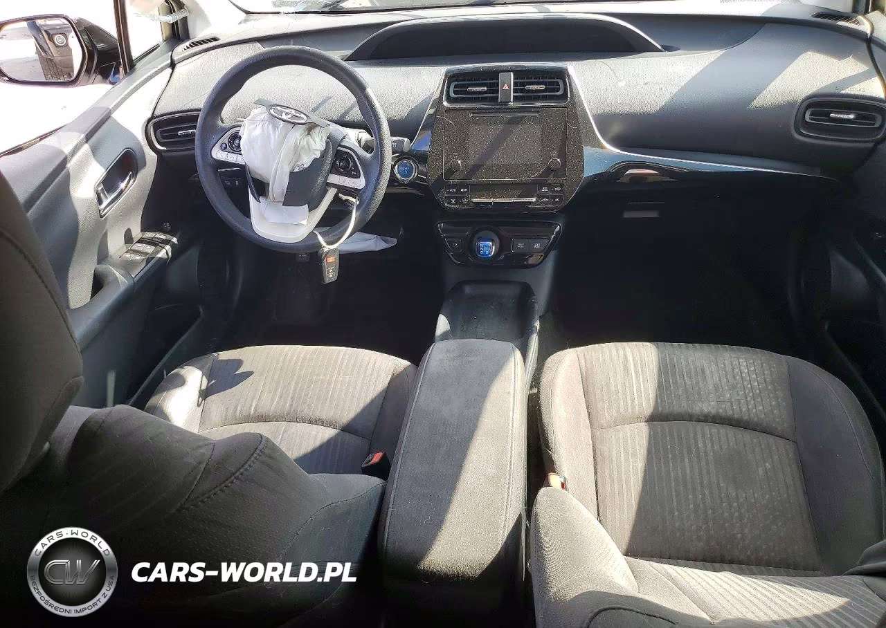 2017 Toyota Prius Two VIN:JTDKBRFU4H3048547 - 8