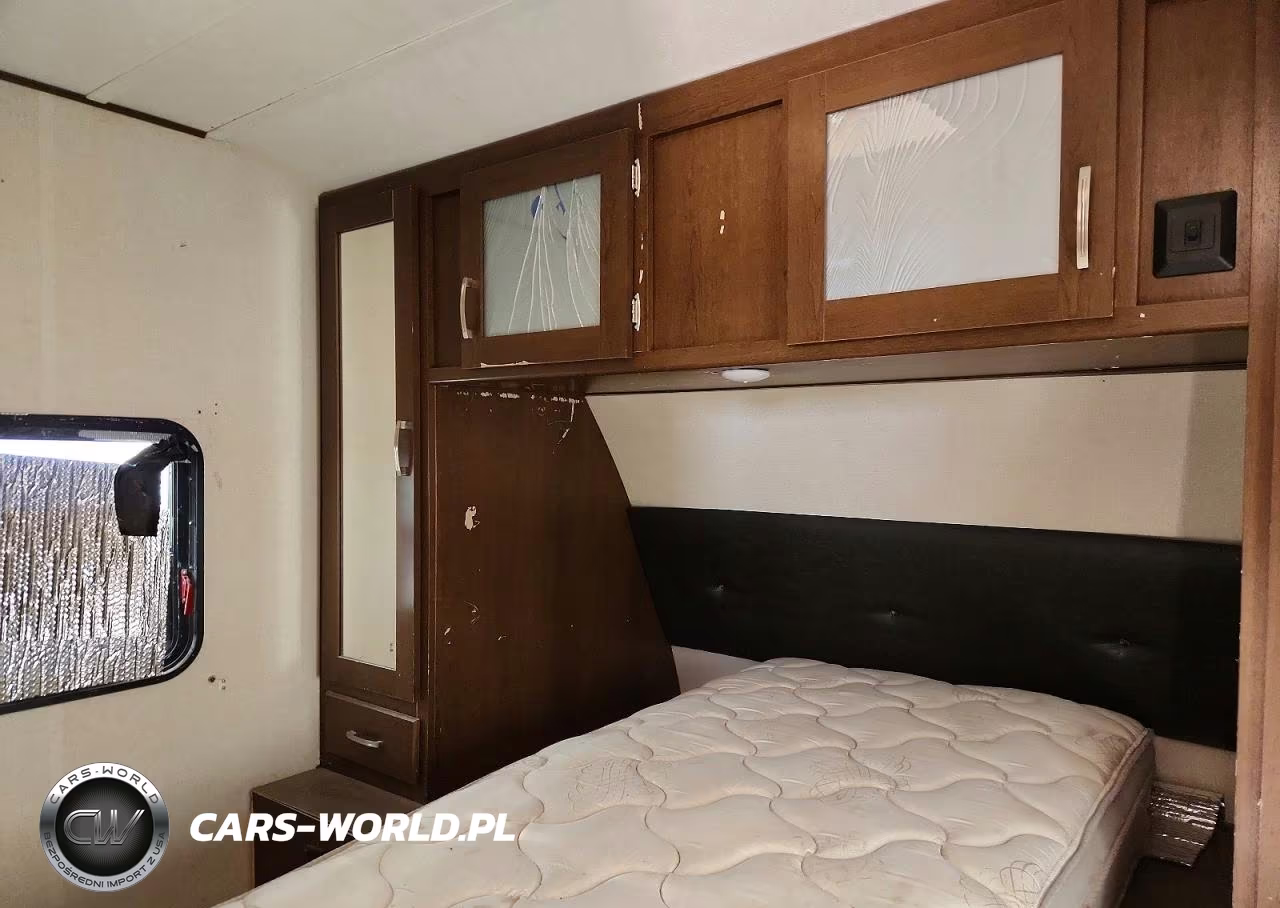 2018 Forest River Wildcat Camper VIN:5ZT2WCZB9JB400687 - 5