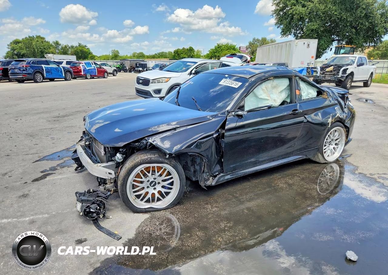 2016 BMW M2 VIN:WBS1H9C55GV785839 - 1