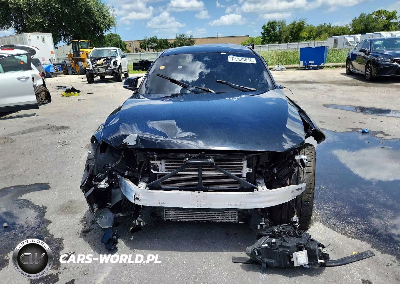 2016 BMW M2 VIN:WBS1H9C55GV785839 - 5