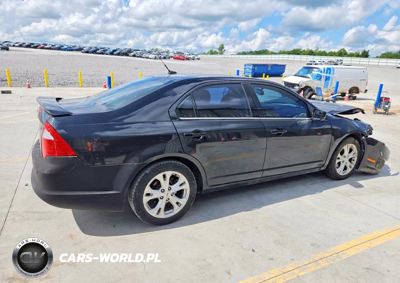 2012 Ford Fusion VIN:3FAHP0HA6CR362209 - 3