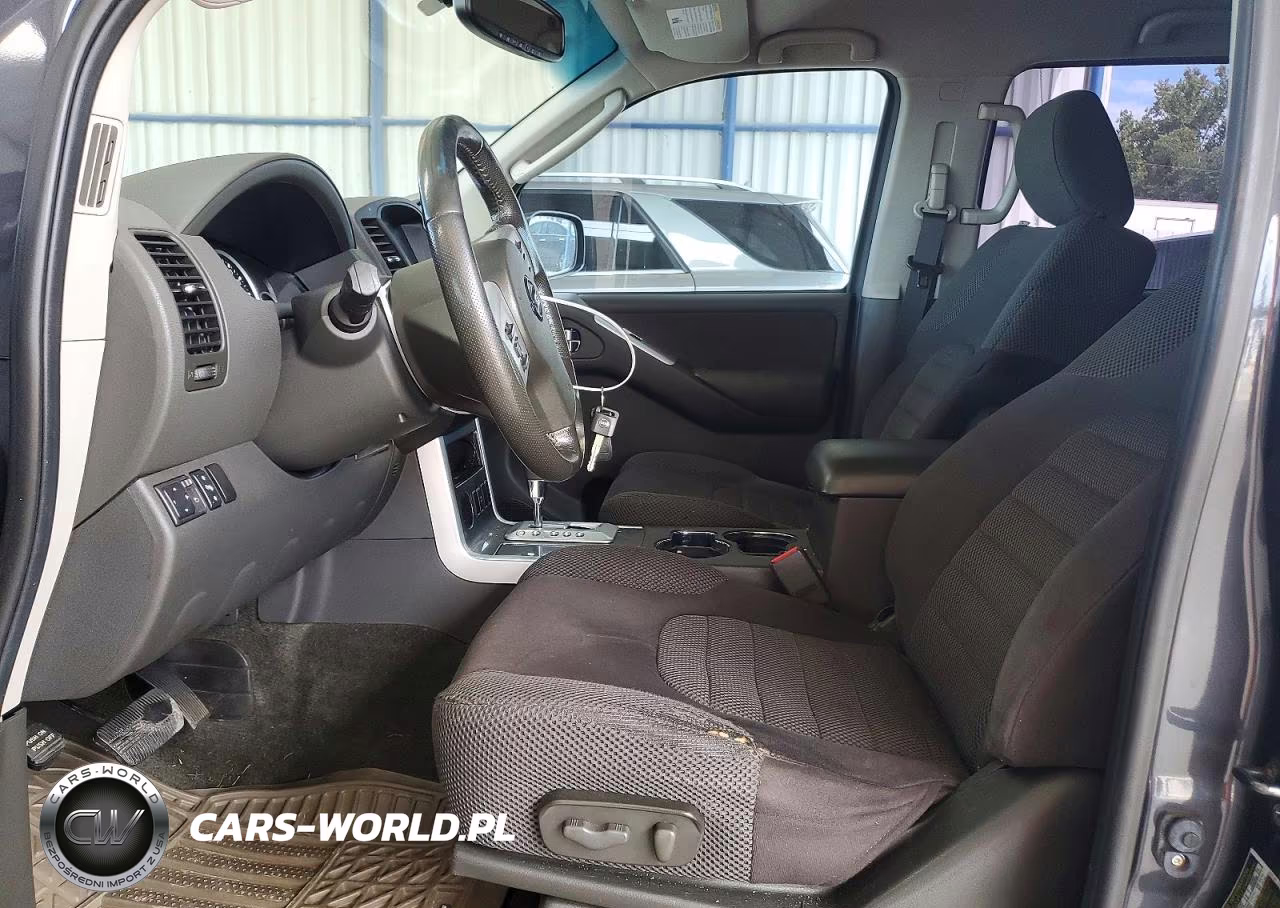 2011 Nissan Pathfinder S VIN:5N1AR1NN9BC635140 - 7