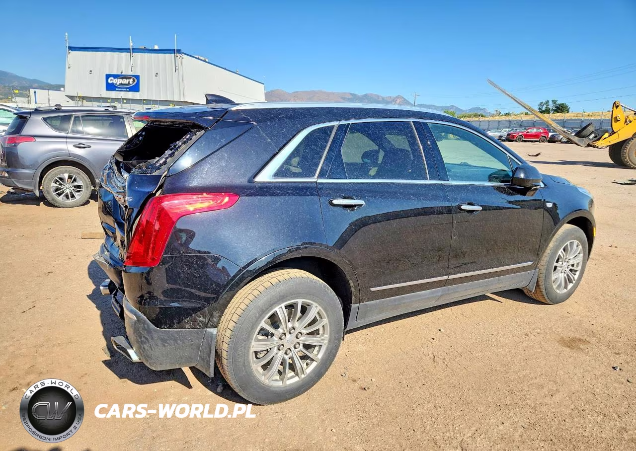 2017 Cadillac Xt5 Luxury VIN:1GYKNDRS0HZ281921 - 3