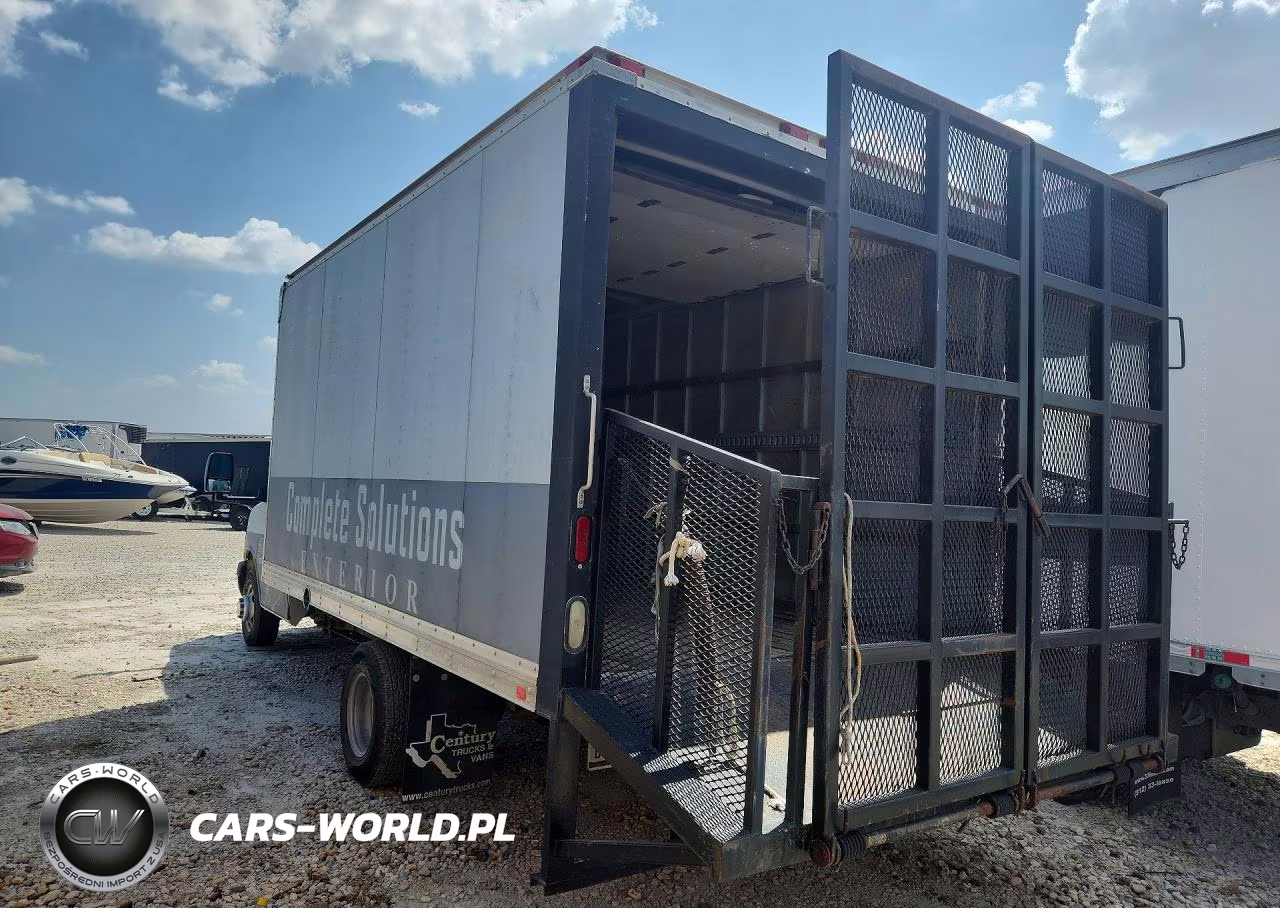 2010 Chevrolet Express Box Truck VIN:1GB6G3BG2A1113157 - 2