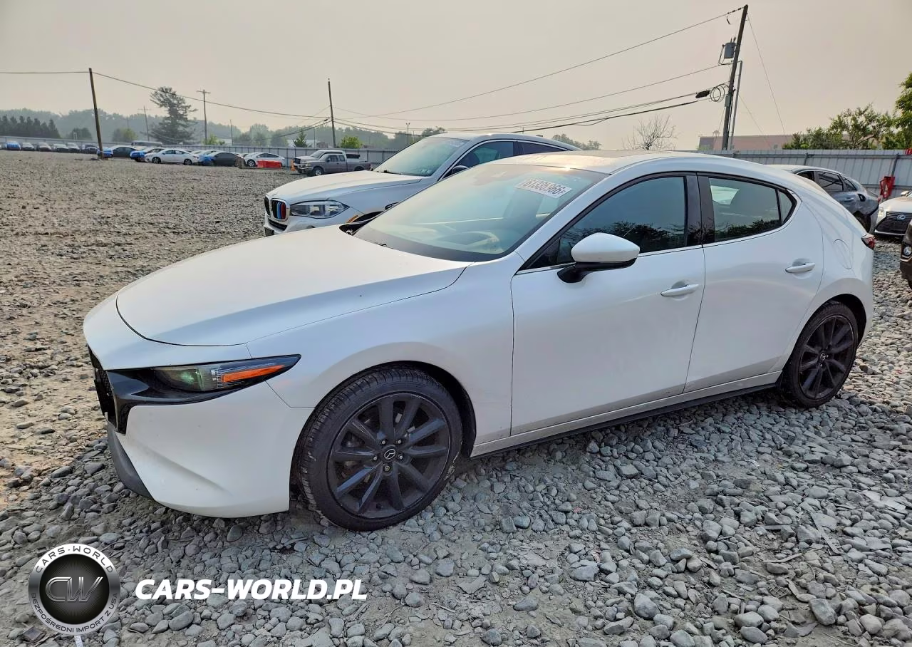 2021 Mazda 3 Premium